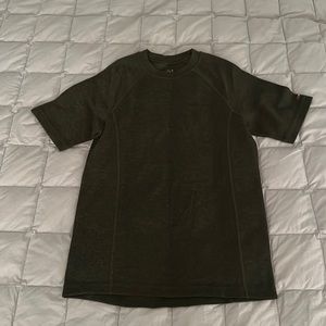 Burton insulated t-shirt